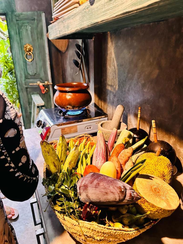 Villa Aroshina With Cooking Class Галле Экстерьер фото
