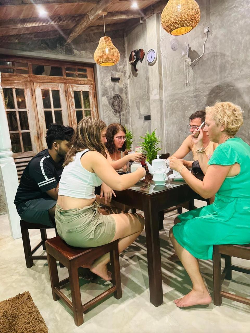 Villa Aroshina With Cooking Class Галле Экстерьер фото